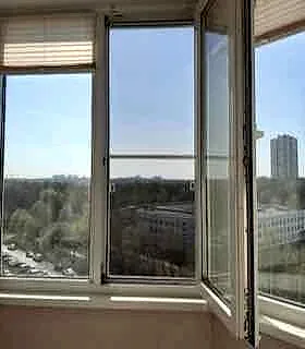 москитная сетка антипыль на пластиковом окне